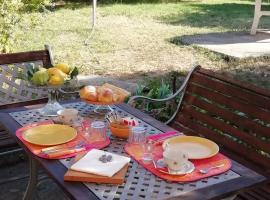 Calicantus bed and breakfast, hotell i Albenga