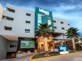 InHouse Culiacán、クリアカンのホテル