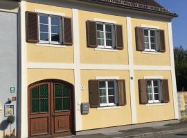 ALTSTADT-APARTMENTS Bad Radkersburg - Ihr Zuhause auf Reisen, apartament din Bad Radkersburg