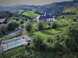 Gîte Barcus, 3 pièces, 4 personnes - FR-1-384-769, hotel v destinaci Barcus