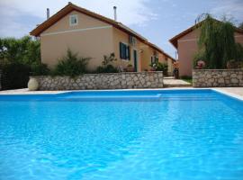 Camping Village Episkopos, Hotel in Nikiana