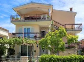 Apartments Lirio