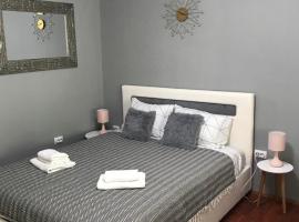 Apartman studio Pavle i Petra, hotel di Sremski Karlovci