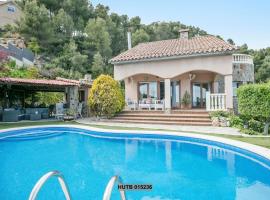 Alcam Can Macia, holiday home in Corbera de Llobregat