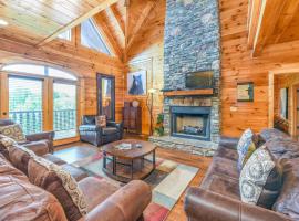SmokyStays 6 Bedroom Cabin, cabin in Pigeon Forge