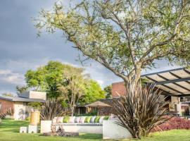 Areval Hotel Boutique de Lago & Eventos, hotel v destinaci San Cristóbal Zapotitlán