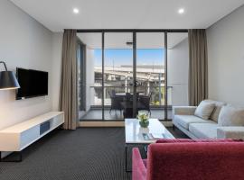 Meriton Suites North Ryde, hotel em Sydney