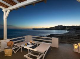 Peter's Sea and Sαnd Residence, holiday home in Adamas