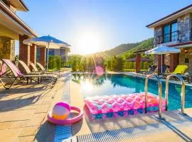 Hüma - 6 Bedroom Holiday Villa in Kayaköy Ölüdeniz