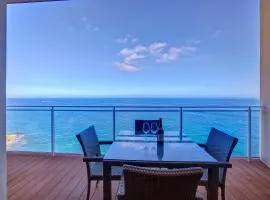 Luxurious Apt with Ocean Views and Pool in Tigne Point