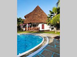 Dadida‘s Pool Cottage, hôtel à Diani Beach près de : The Diani Beach Shopping Centre