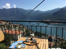 Casa Belvedere, hotel med parkering i Moltrasio