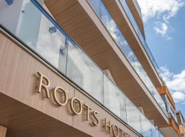 Roots Hotel, serviced apartment in Faro
