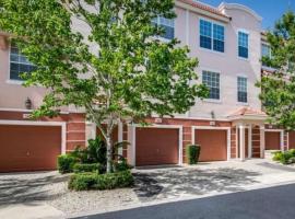 Splendid 3 Bd Close to Universal @ Vista Cay Resort 4830#183, holiday home in Orlando