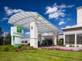 Holiday Inn Salem, an IHG Hotel