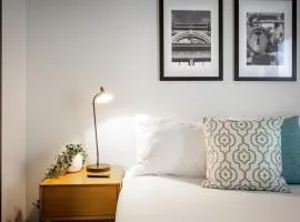 City Edge North Melbourne Apartment Hotel