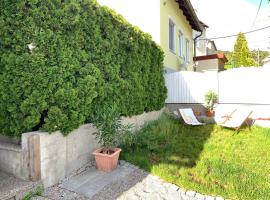 Wohnen am Berg, casa per le vacanze a Baden