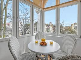 Blue Mandarin Apartments III Haffnera