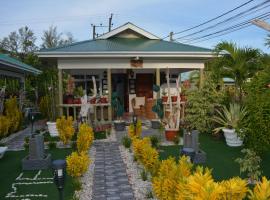 Leo's Petit Villa Annex, holiday home in Anse Possession
