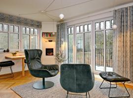 Linden-Palais Wohnung 28, Hotel in Heiligendamm