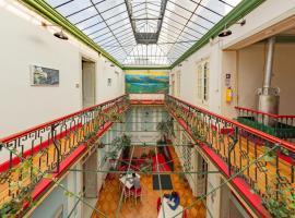 Hostal R10, Hotel in Bogotá