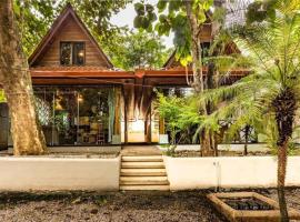 Cozy Beach Casita/Walking distance to beach and yoga!, hotel in Nosara