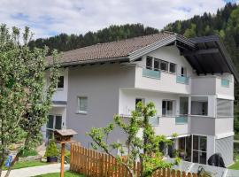 Appartement Au, hotel med parkering i Oberperfuss
