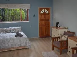 Seaforth Beach Apartment