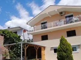 Ninić Family Apartments