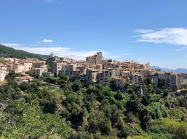 Appartement au calme dans un espace arboré, hotelli kohteessa Tourrettes-sur-Loup