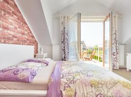 Villa Marzenie, ξενοδοχείο σε Łeba