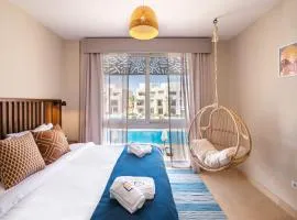 Epic & Exquisite 2 BR w Beach & Pool Mangroovy