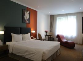 Vy House, hotel in: Thanh Xuan, Hanoi