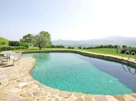 Castiglion Fiorentino Villa Sleeps 12 Pool WiFi, hotel i Castiglioncello del Trinoro