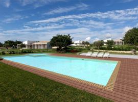 Sampieri Villa Sleeps 6 Pool WiFi, hotel v destinaci Casa Riola