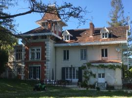 Manoir de L'Epine, sveitagisting í Saint-Séverin