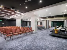 Holiday Inn Yerevan - Republic Square by IHG