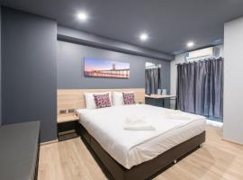 Oblique Apartment - ออฟบลิค อพาร์ทเมนท์, apartmán v destinácii Nonthaburi