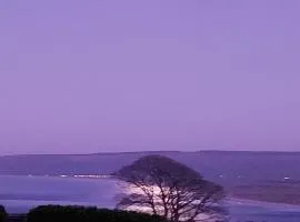 FOYLE VIEW CABIN