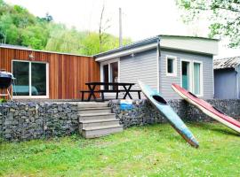 le bonheur à rive, chalet i Comblain-au-Pont