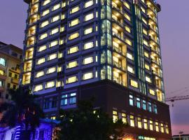 Hotel Grand United - Ahlone Branch, hótel í Yangon