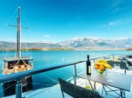 Beachfront Apartments Tivat
