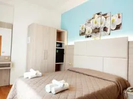 Hotel Monica