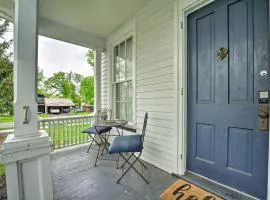Romantic Apt Near Wineries, Golf and Lake Erie!