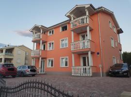 Apartmani Vrdoljak Malinska – hotel w mieście Malinska