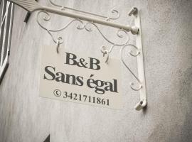 "B&B Sans égal", con camere private e appartamenti al piano terra a Biella, hotel en Biella