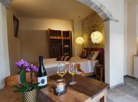 Borgo Casa Dottore, Hotel in Montefiore dellʼAso
