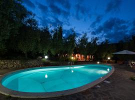 Villa Tara Gaeta, hotelli kohteessa Gaeta