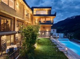 Boutique Apartment Sonnenhang - incl Infinity Pool, ski resort in Fliess