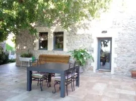 La Casa dels Lledoners